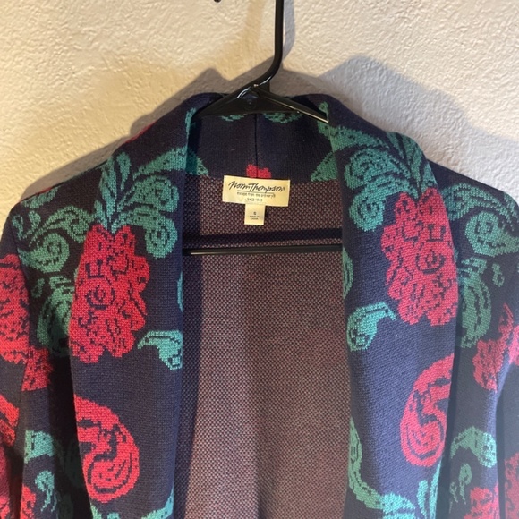Norm Thompson Vintage Floral Sweater size S - Picture 2 of 5